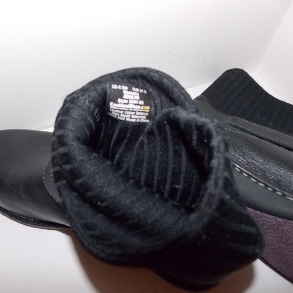 EASTLAND black leather boots size 6.5M - Picture 6 of 7